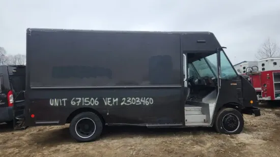 Picture of 2010-workhorse-custom-chassis-w42